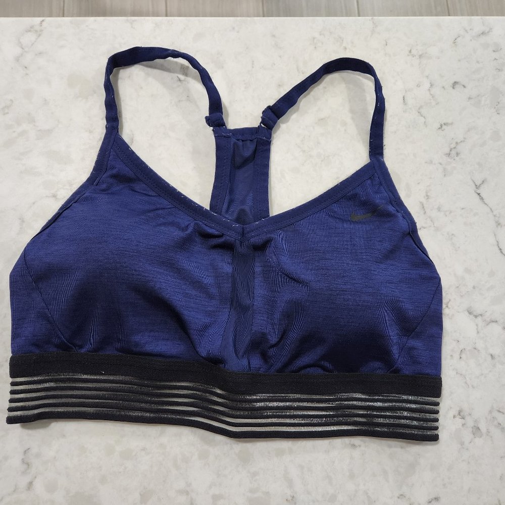 Nike sports bra sz L